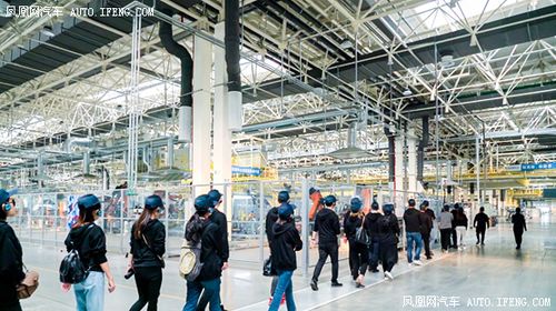 吉利質(zhì)信中國造品質(zhì)體驗之旅杭州灣站 技術(shù)服務(wù)與銷售深度融合